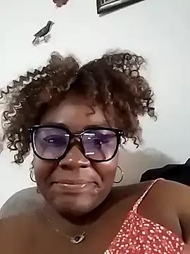kaorysquirt from StripChat is Freechat