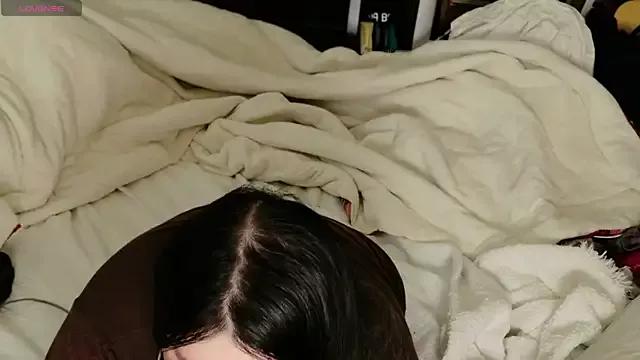 Kara-Nuna from StripChat