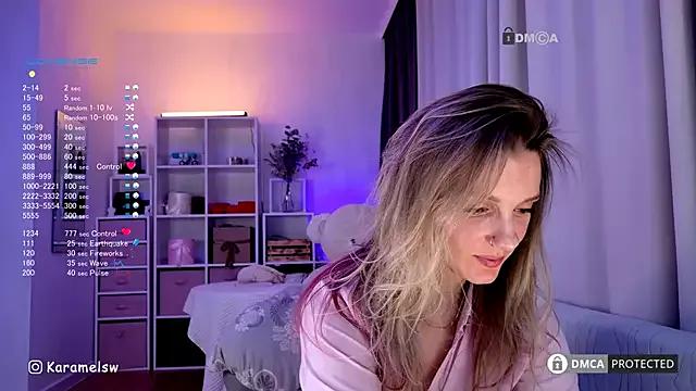 Karamelsw_ from StripChat
