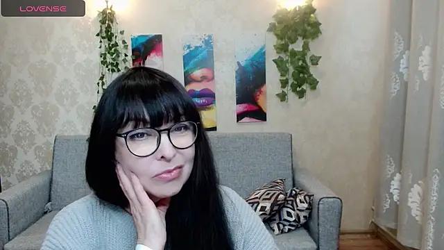 KaraMileer from StripChat