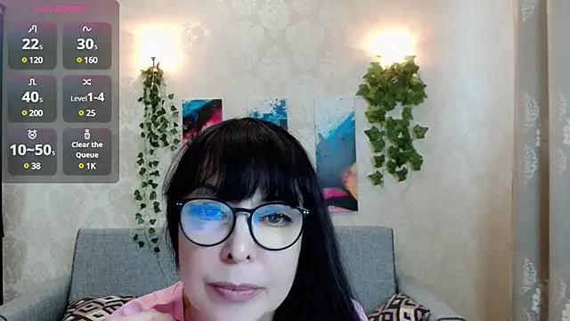 KaraMileer from StripChat