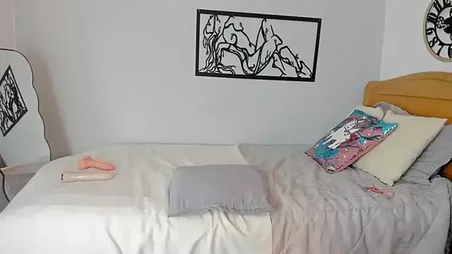 karina-lopez from StripChat is Freechat