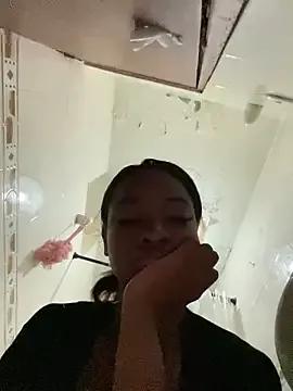 karlaswift from StripChat is Freechat