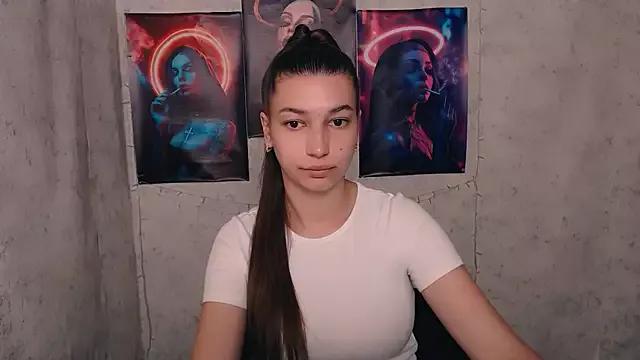 KarolinaRosse_ from StripChat is Freechat