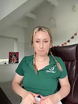 KassandraTress from StripChat