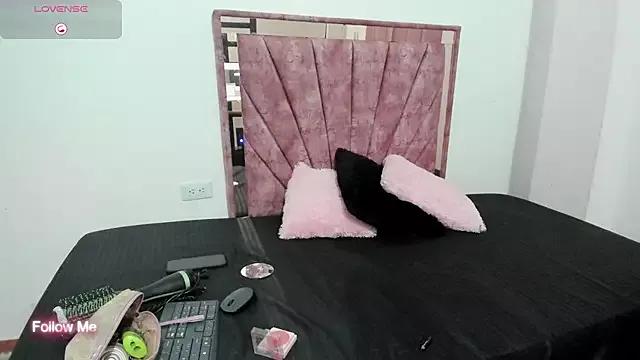 KATALEYA02 from StripChat