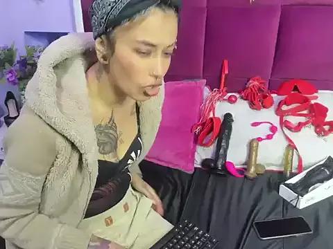 Kataleya_Luck from StripChat