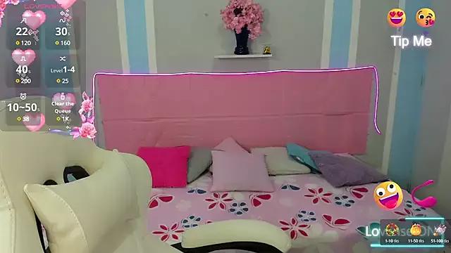 Katalina_red from StripChat