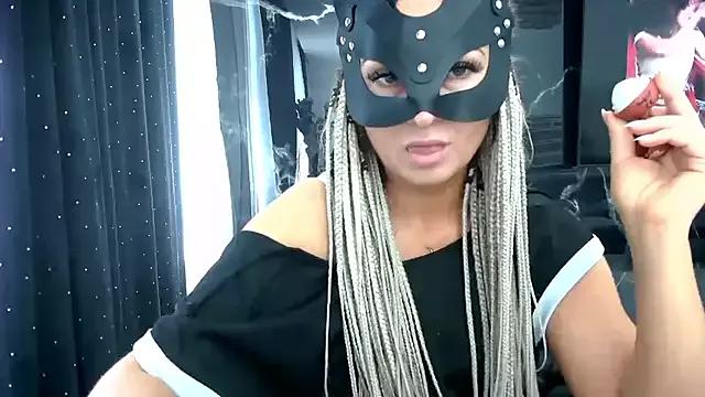 kate21133 from StripChat is Freechat