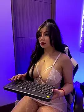KateDeLatorre from StripChat is Freechat