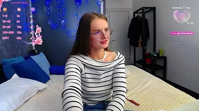 KateJonson from StripChat is Freechat
