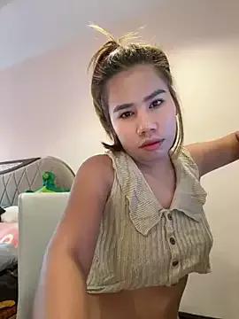 Kath_C from StripChat is Freechat