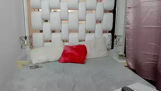 KathaleiaRoss from StripChat is Freechat