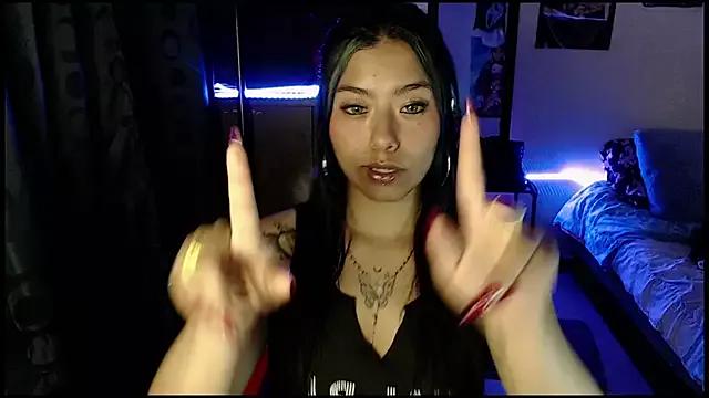 Katta_ossa from StripChat