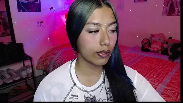 Katta_ossa from StripChat