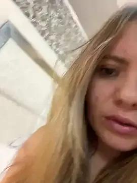 KatteAdams from StripChat