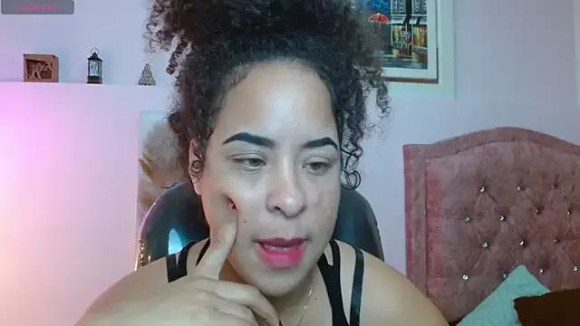 katty_bit from StripChat is Freechat