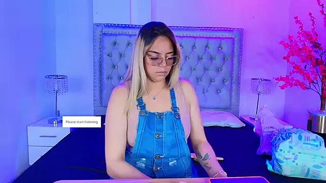 Katty_liss from StripChat