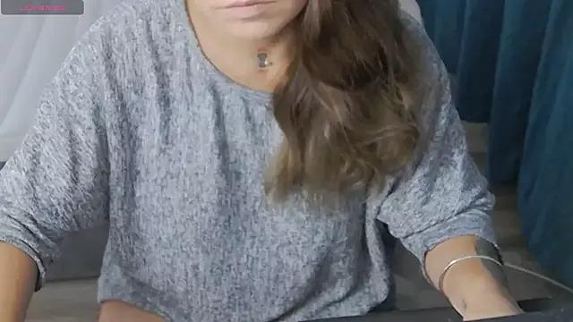 KatyNolann from StripChat is Freechat