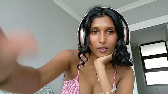 kawaiibabypie1 from StripChat