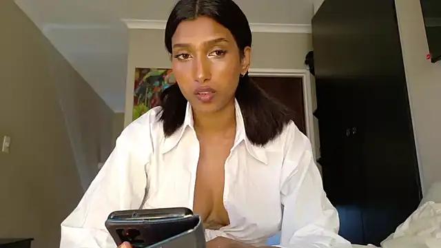 kawaiibabypie1 from StripChat
