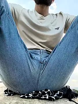 kayahan333 from StripChat