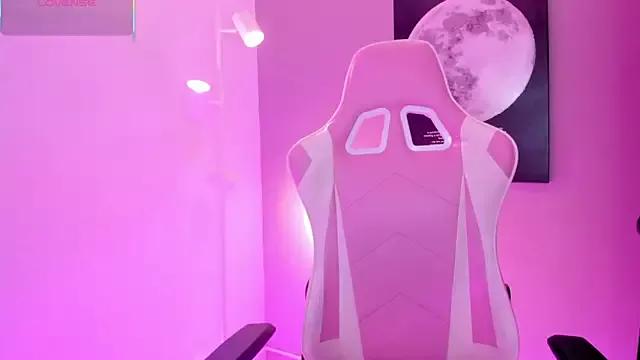 KaylaPrince_ from StripChat is Freechat