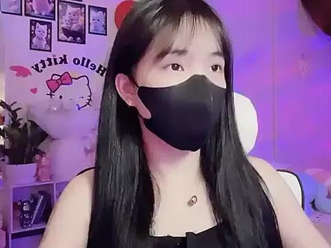 keelinnn19 from StripChat