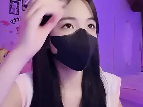 keelinnn19 from StripChat