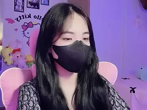 keelinnn19 from StripChat