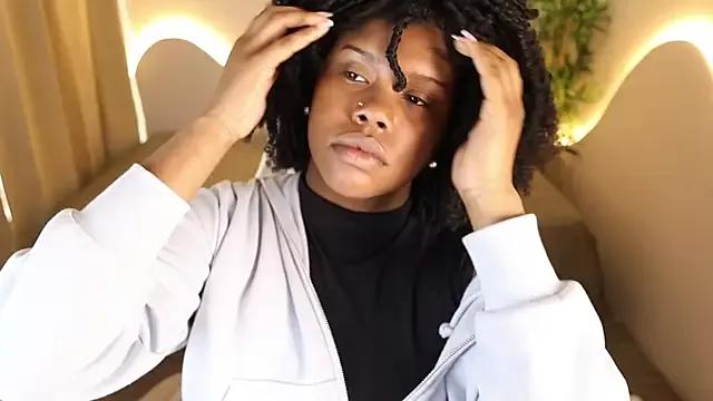 kehlannis_ from StripChat is Freechat