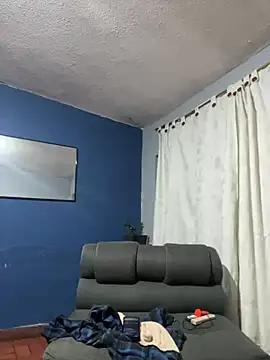 kelly_greys from StripChat