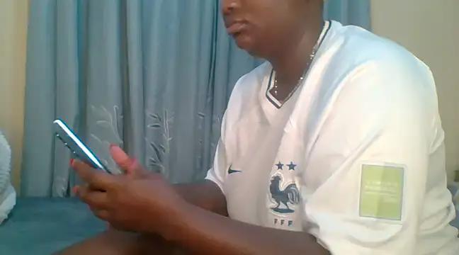 KELLY_KAYLA from StripChat