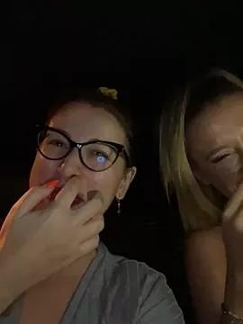 kelly_kent from StripChat