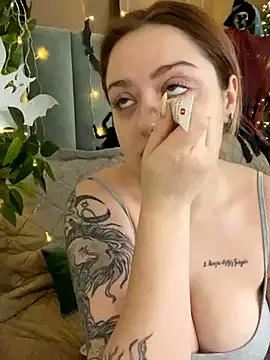 KellyMoors from StripChat is Freechat