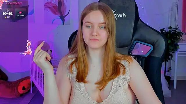 KellyPoter from StripChat