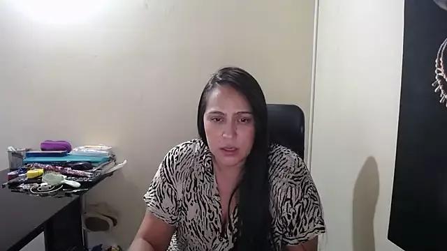 kendall_52 from StripChat is Freechat