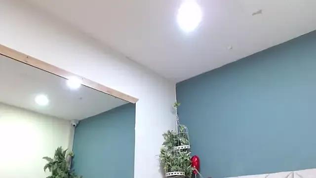 KendraaSimons from StripChat is Freechat