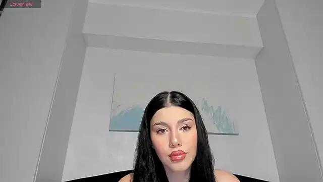 KendraKiss_ from StripChat is Freechat