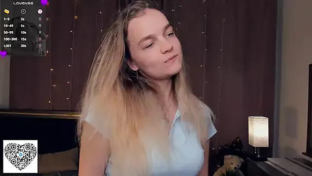 KerenFurguson from StripChat