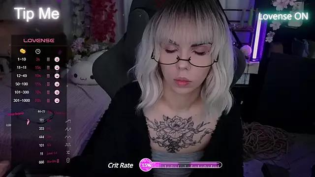 Kerry_Kirk from StripChat