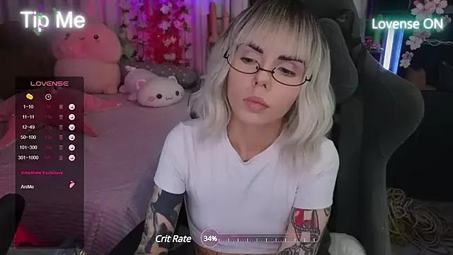 Kerry_Kirk from StripChat