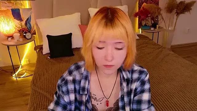 Ketrin_Jones from StripChat is Freechat