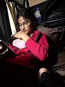 Photos of Khadija37 from StripChat is Freechat