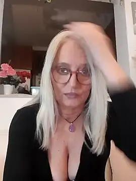 kikkastar from StripChat