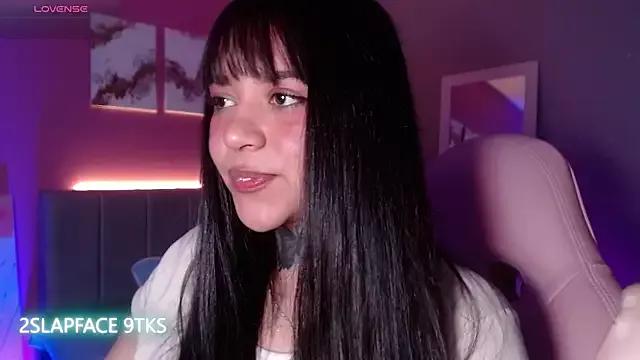 kim_blake from StripChat is Freechat