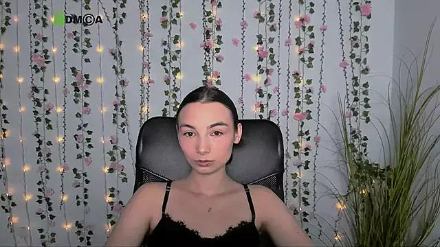 kimi_glow from StripChat