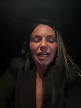 KimKelly13 from StripChat
