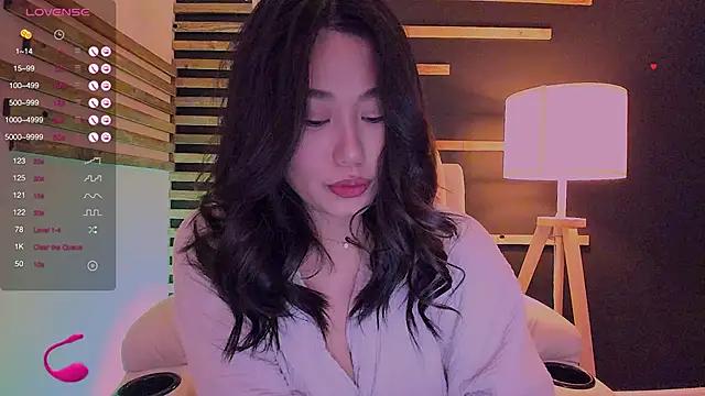 kimmy_chi_ from StripChat