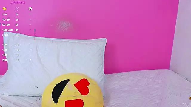 kinkyandsavage from StripChat